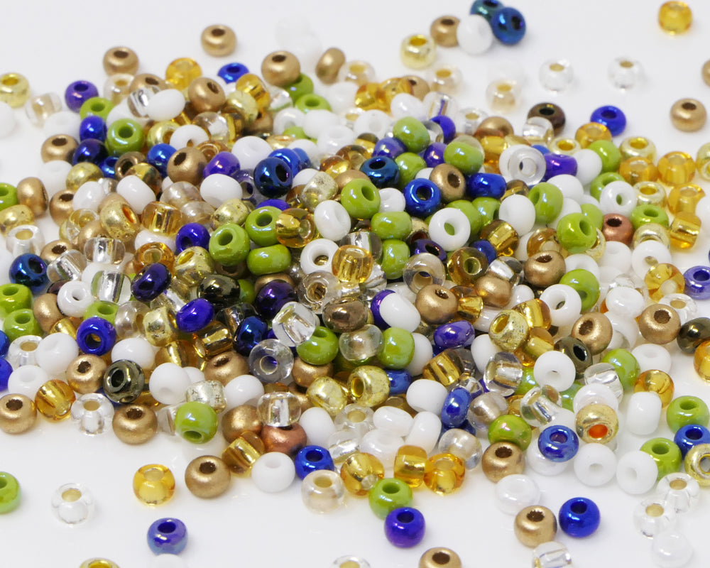 Rocailles Perlenmix 600 Stück Glasperlen 3mm mehrfarbige Indianerperlen zum Auffädeln und Basteln 8/0