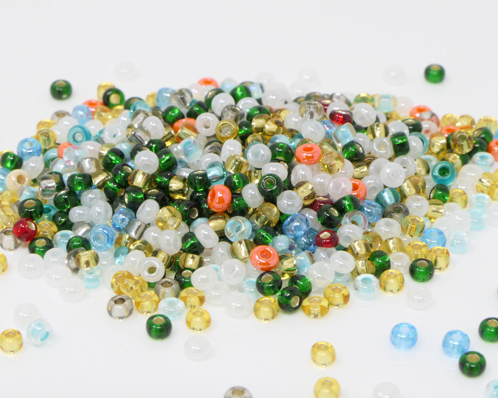 Rocailles Perlenmix 650 Stück Glasperlen 3mm Bunt opak und transparent mit Silberfolie 8/0