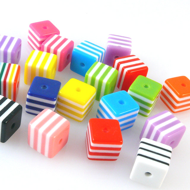 Kunststoffperlen