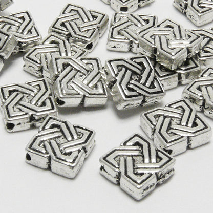 20x Metallperlen 7mm Metall Quadrate Spacer Perlen altsilberfarben -303