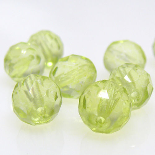 10 St. Glasschliffperlen Kugel 10mm Perlen hellgrün Bömische Glasperlen zum Basteln