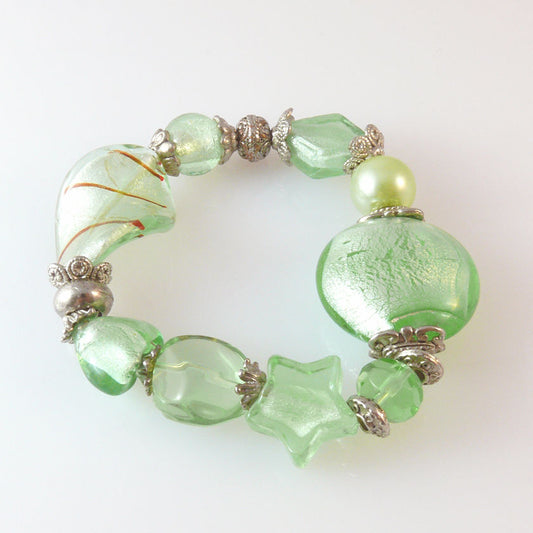 Damenarmband aus Glasperlen mit Silberfolie peridot Trachtenschmuck Armbänder