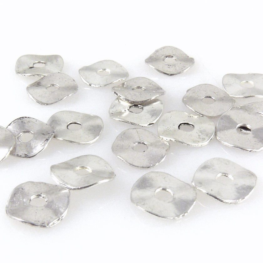 20x gewellte Scheiben 9mm Metallperlen silber antik Metall Spacer -1439