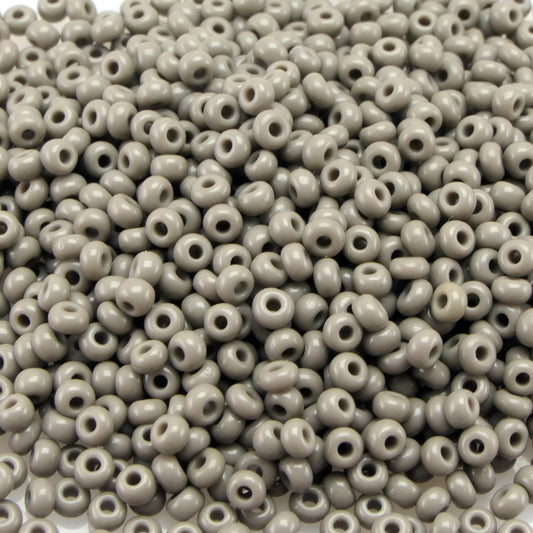 Rocailles 1200 St. 10/0 Glasperlen 2,3mm grau Indianerperlen Häkelperlen Beads