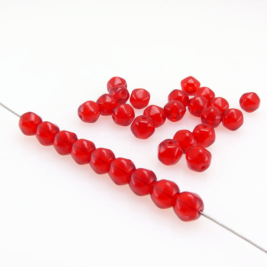 30 St. Böhmische Glasperlen Nuggets 6mm Perlen rote Beads zum Basteln