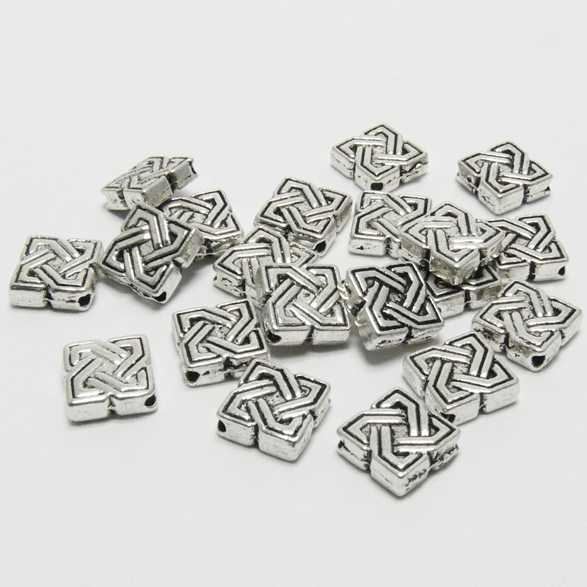 20x Metallperlen 7mm Metall Quadrate Spacer Perlen altsilberfarben -303