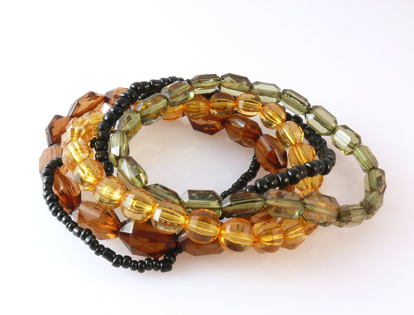 Armbandset 5-tlg. Perlenarmbänder in 4 Farben Armbänder Set Trachtenschmuck