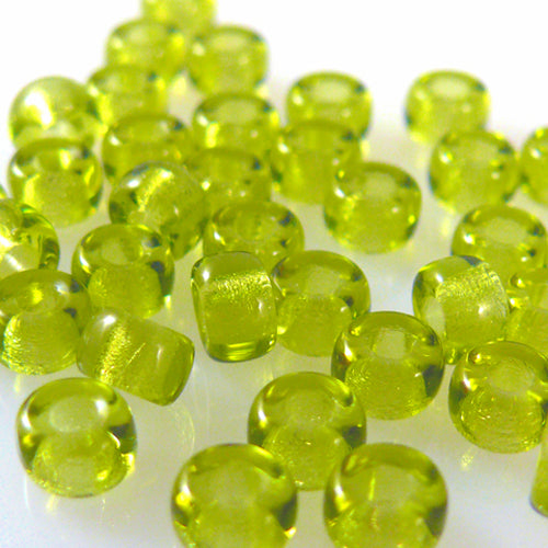 40 Rocailles Glasperlen 6mm olivgrün mit Silberfolie Rocaillesperlen -465