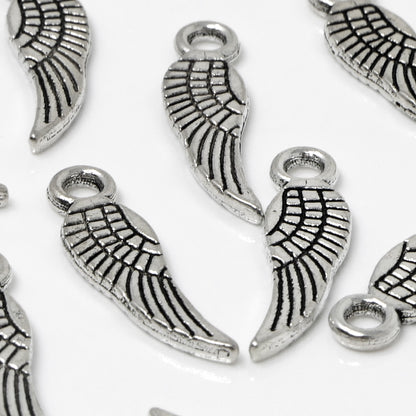Metallanhänger 10x Flügel Altsilber Engelsflügel 19mm Bastelanhänger Charm