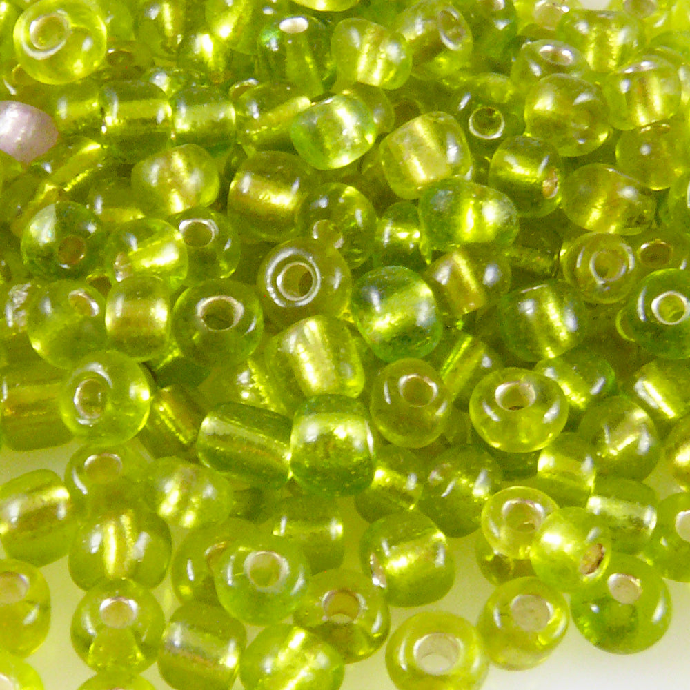 Rocailles Glasperlen olivgrün mit Silbereinzug 3-4mm 280x Perlen Rocaillesperlen-920