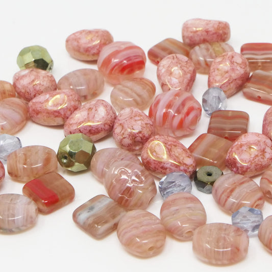 Bastelset aus 50 Perlen Glasperlen Mix 3-12mm Perlenmischung altrosa Perlenmix