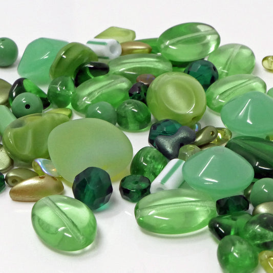 Perlen Mix Glasperlen Mischung grün 3-19mm 70x Glas Beads Perlenmix