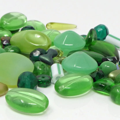 Perlen Mix Glasperlen Mischung grün 3-19mm 70x Glas Beads Perlenmix