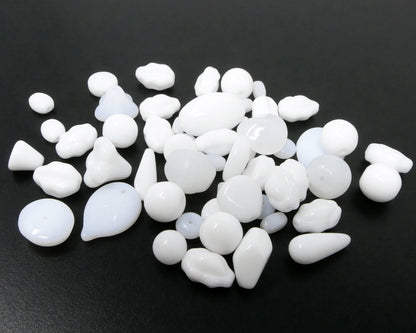 Perlenmix weiß opak 50 Glasperlen 4-20 mm Mix Perlenmischung zum Basteln -1389