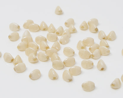 Pinch Beads 5x3mm Glasperlen 55 St. Alabaster-Beige Lüster Perlen zum Auffädeln