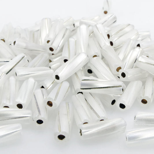 Rocailles-Stifte 10mm Weiß mit Silbereinzug 100x Röhrchen getwistet Perlen Tubes