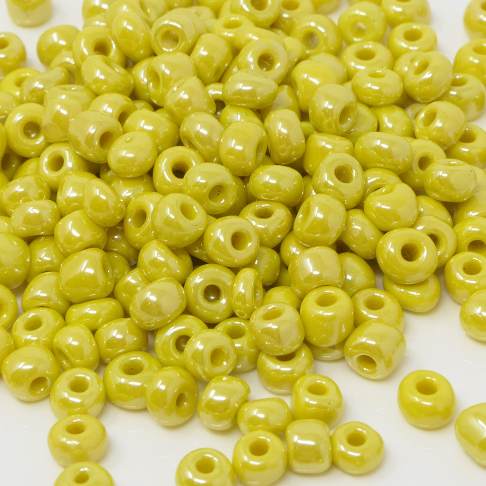 Rocailles Perlen 240 St. Glasperlen gelb opak 4mm Bastelperlen Beads -1817